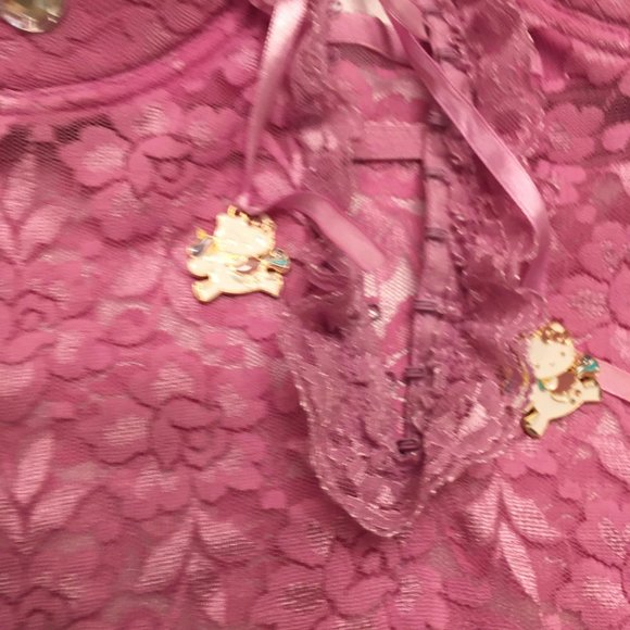 ADORABLE dream lingere and jewlery set with hello kitty details! - Picture 14 of 15